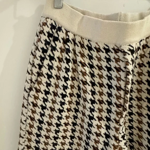 Egrey Stretch Patterned pants - Picture 2 of 6